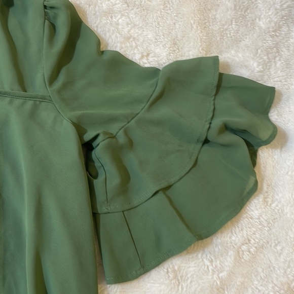 Monteau‎ Green Blouse - Picture 3 of 6